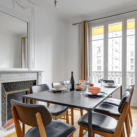 Tbs 320 - Superb With Eiffel Tower View *